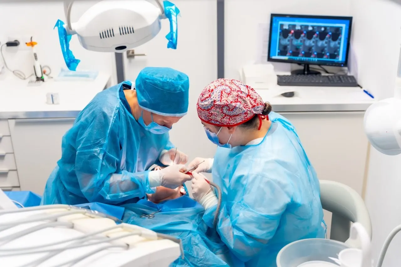 Expert Oral Surgery in Indore at Dream Smile Dental Clinic, Indore